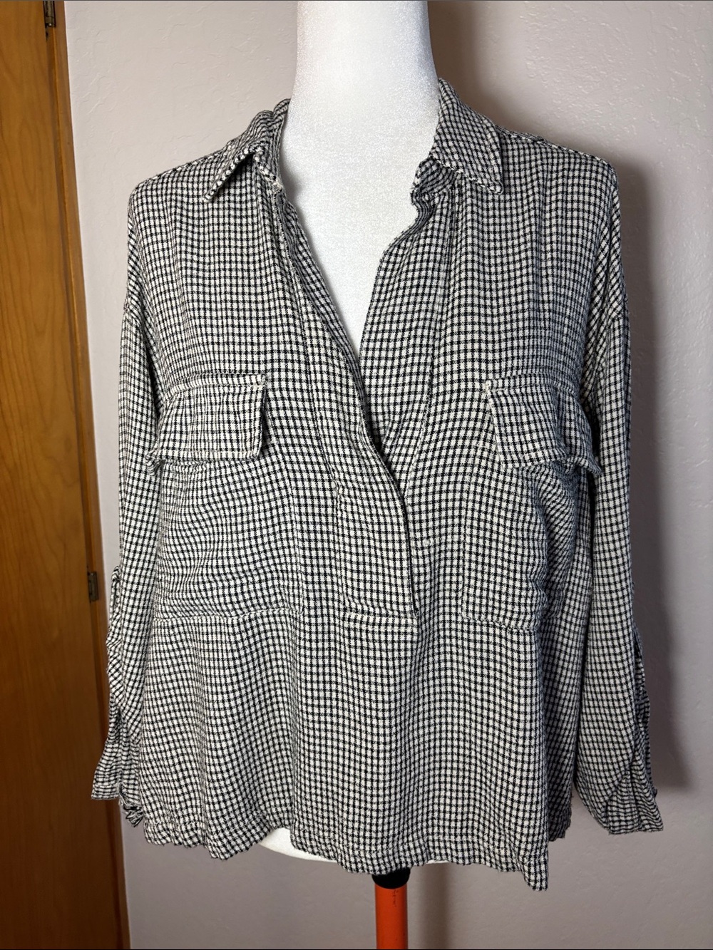 Max Studio Black and White Gingham Button-Front Shirt